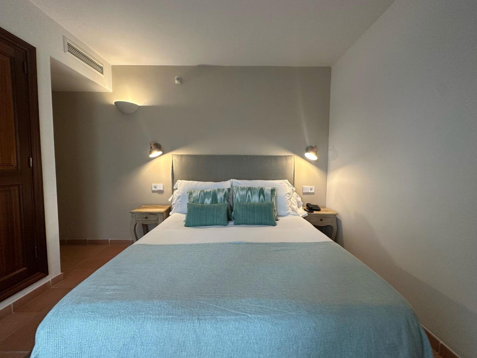 Hotel Rural Es Riquers ポレレス 部屋 写真